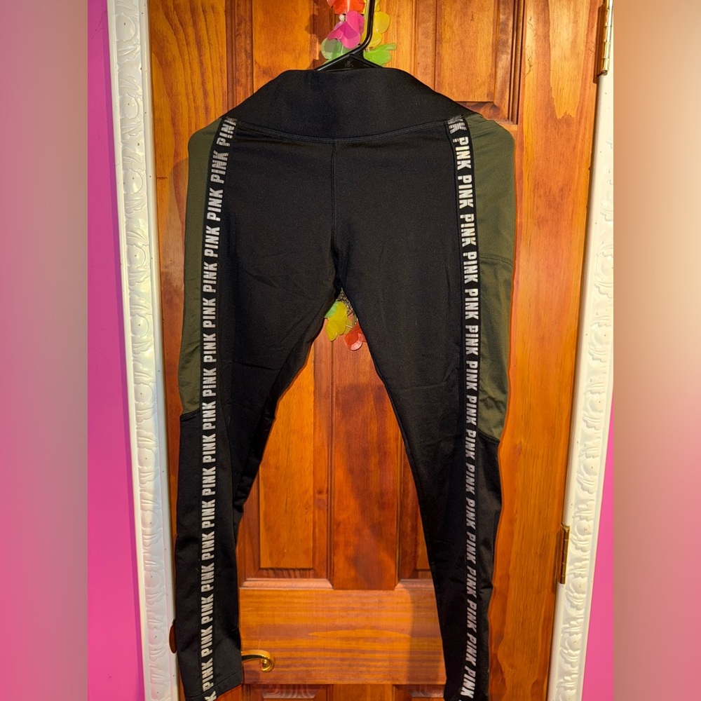 PINK Victoria's Secret Cozy Black Leggings